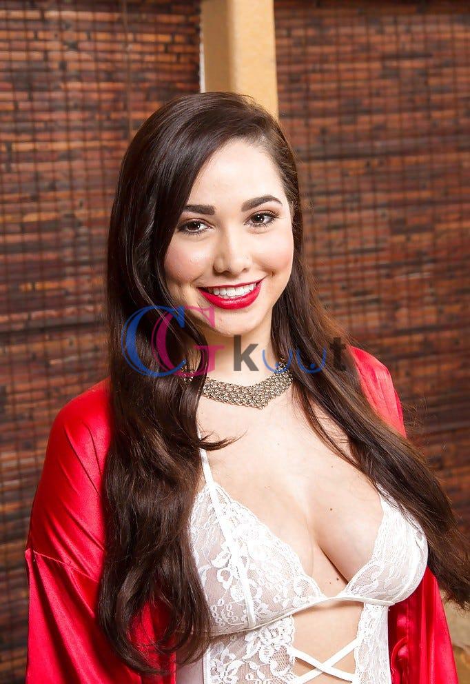 Safe and secure high-profile call girl offered at low rates.